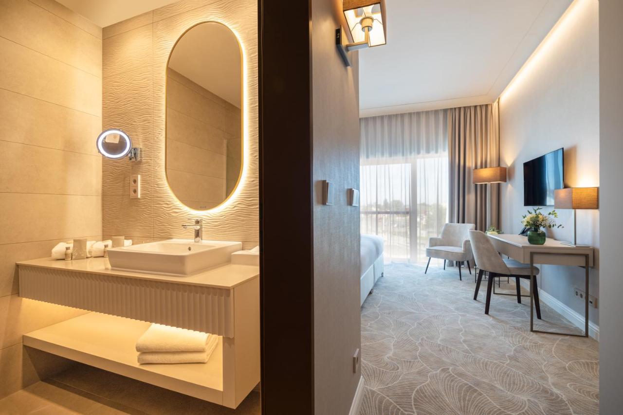 Hotel Gerardus سيغيد المظهر الخارجي الصورة